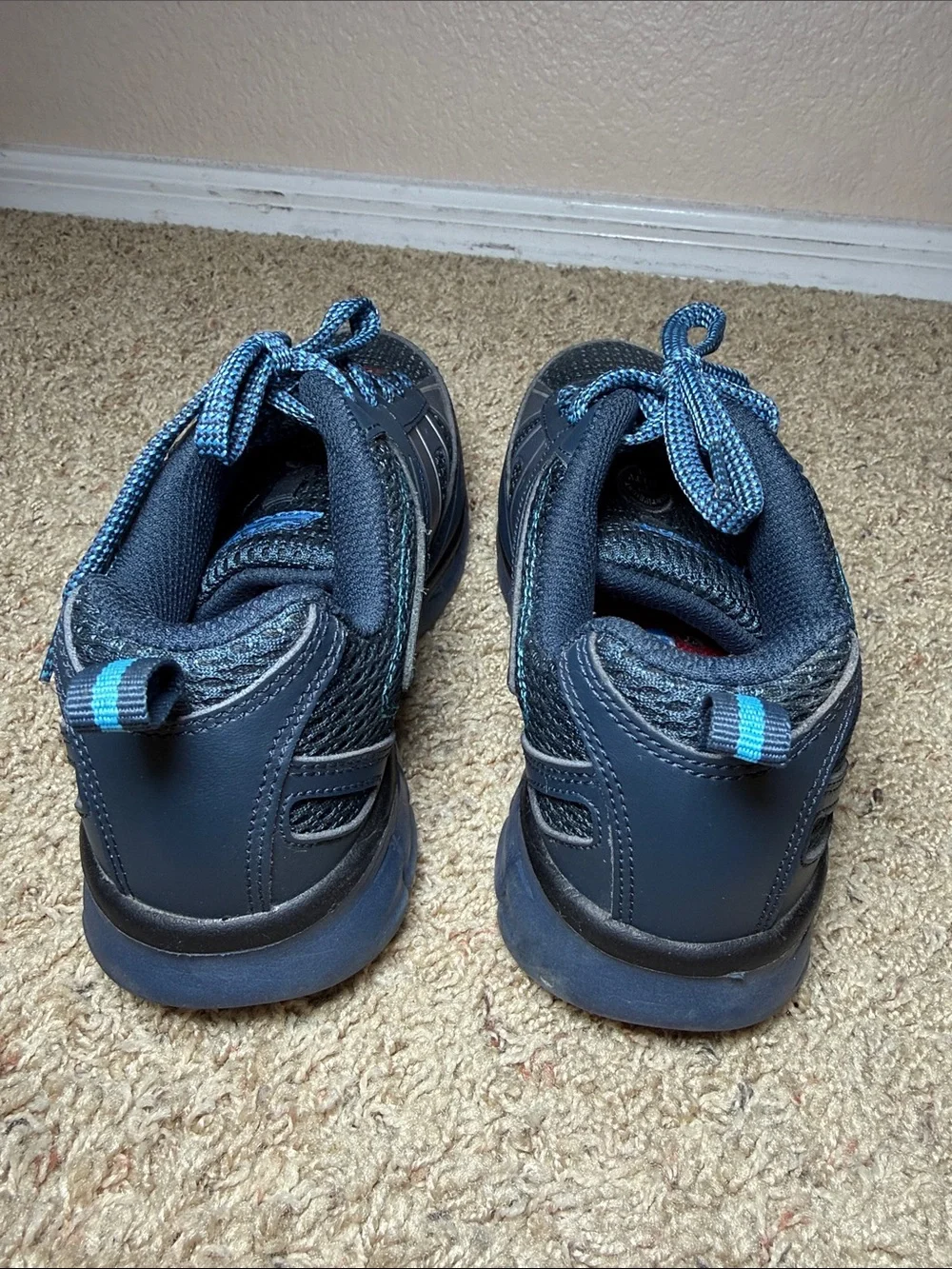 Skechers Steel Toe Navy Blue Lightweight Slip-Resistant Sneakers Memory foam